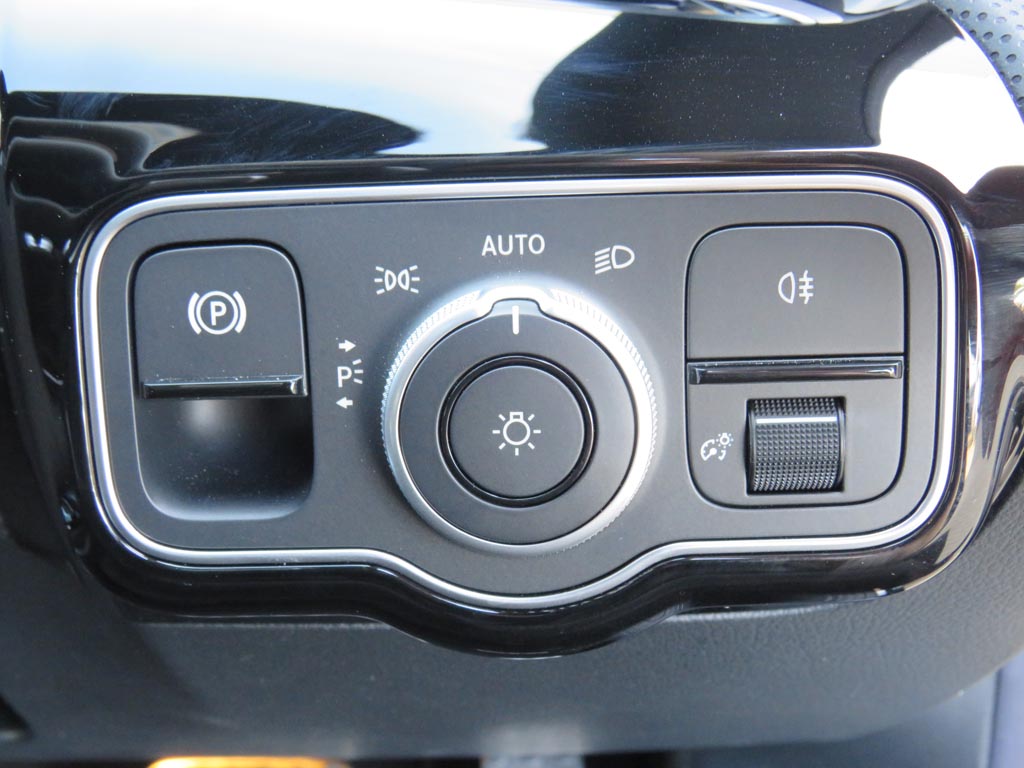 Used Mercedes-Benz CLA 2024 for sale - 76500865: Photo 25