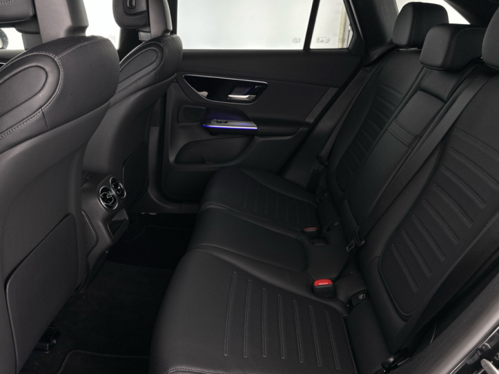 Used Mercedes-Benz GLC 2024 for sale - 76662331: Photo 8