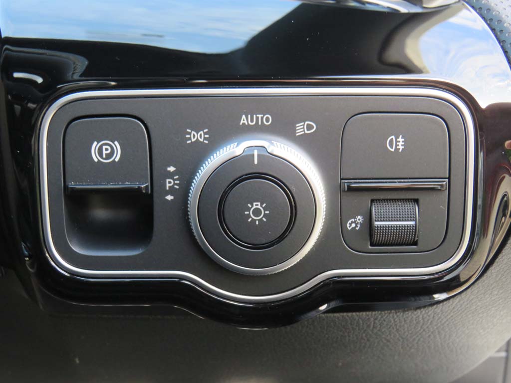 Used Mercedes-Benz A-Class 2023 for sale - 76937318: Photo 25