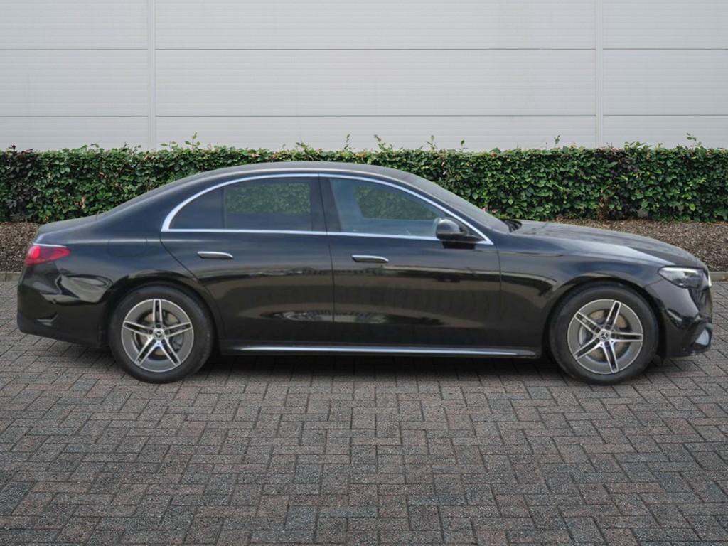 Used Mercedes-Benz E Class 2024 for sale - 77388504: Photo 3