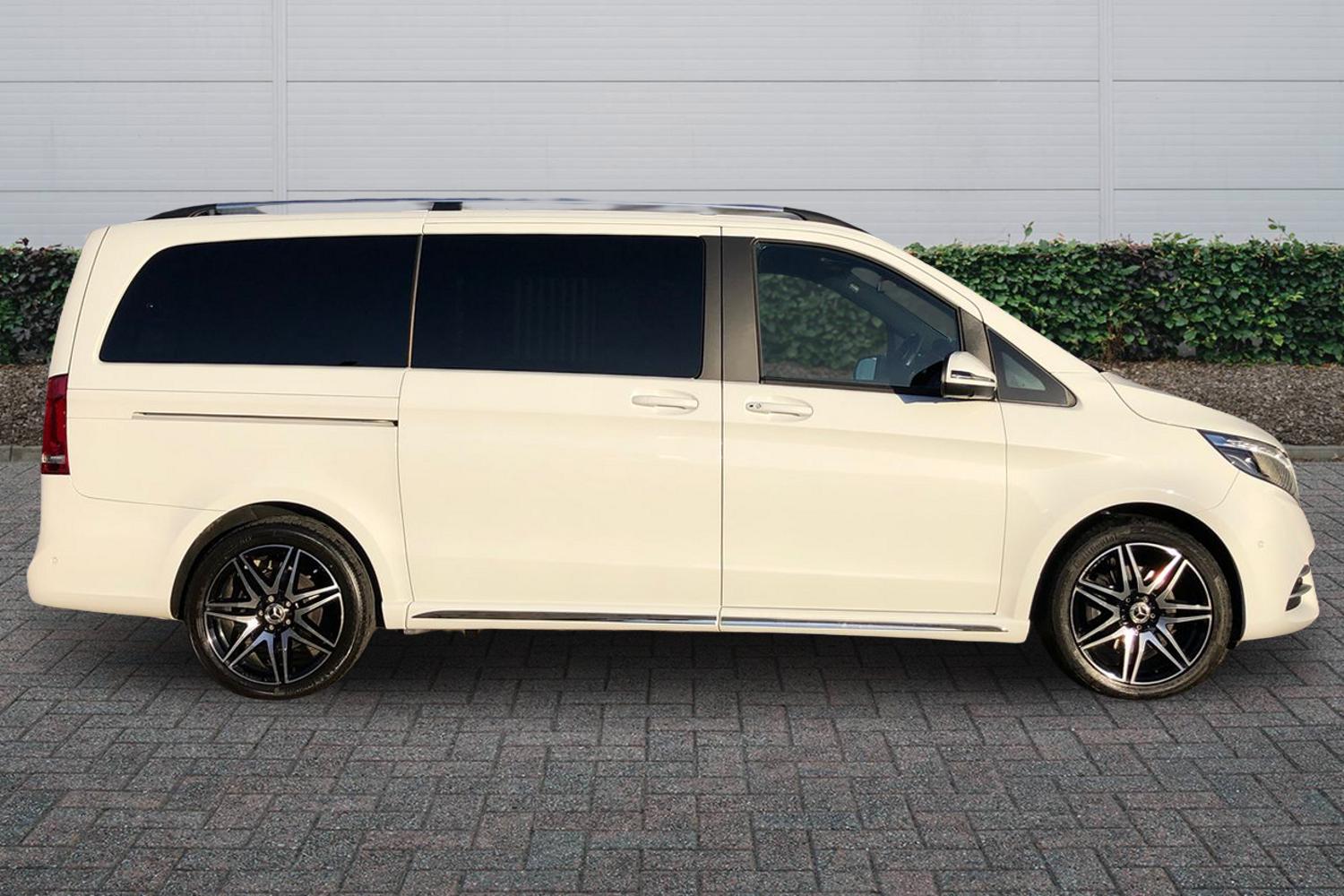 Used Mercedes-Benz V-Class 2023 for sale - 76800633: Photo 5