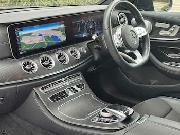 Used Mercedes-Benz E Class 2020 for sale - 77013370: Photo