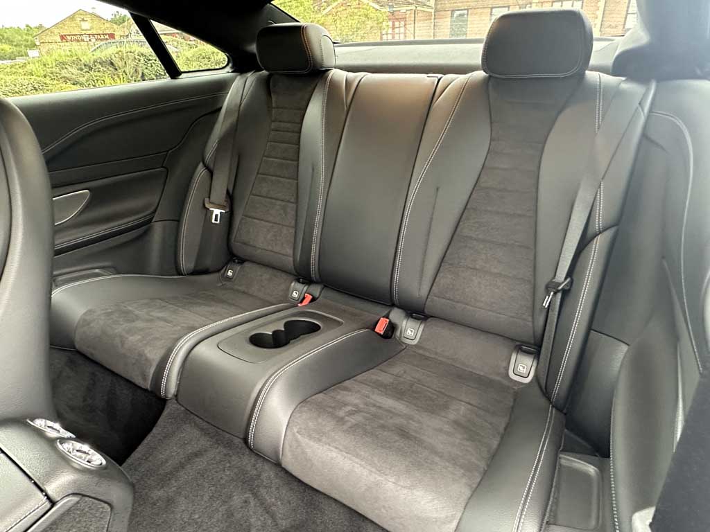 Used Mercedes-Benz E Class 2020 for sale - 77013370: Photo 8