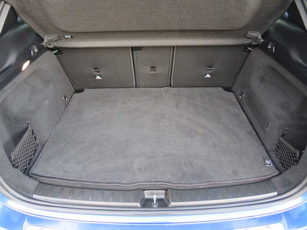 Used Mercedes-Benz GLA 2024 for sale - 76309318: Photo 9