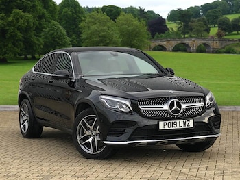 Used Mercedes-Benz GLC 2019 for sale - 76662317: Photo