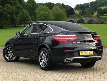 Used Mercedes-Benz GLC 2019 for sale - 76662317: Photo