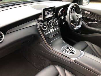 Used Mercedes-Benz GLC 2019 for sale - 76662317: Photo