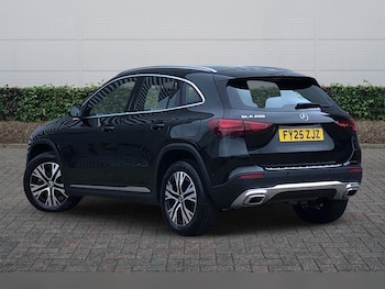 Used Mercedes-Benz GLA 2025 for sale - 77560496: Photo
