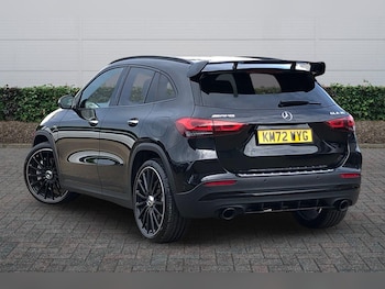 Used Mercedes-Benz GLA 2023 for sale - 79077235: Photo