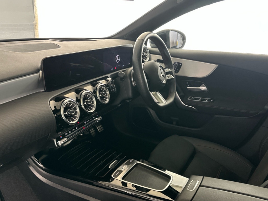 Used Mercedes-Benz A-Class 2024 for sale - 76662341: Photo 3