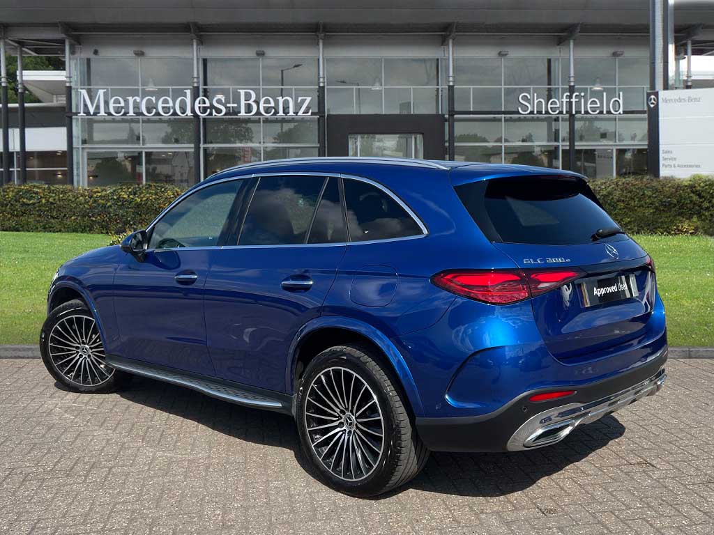 Used Mercedes-Benz GLC 2023 for sale - 77280567: Photo 2