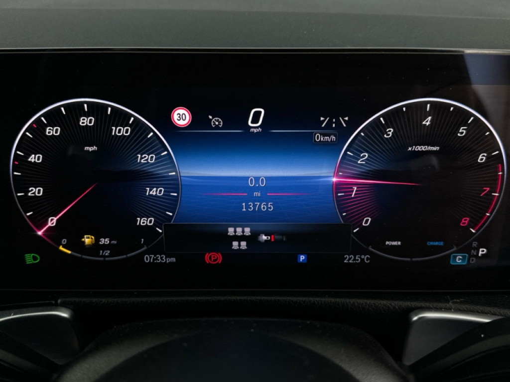 Used Mercedes-Benz GLB 2024 for sale - 76837815: Photo 4