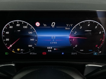 Used Mercedes-Benz GLB 2024 for sale - 76837815: Photo