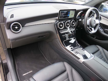 Used Mercedes-Benz GLC 2023 for sale - 75403075: Photo