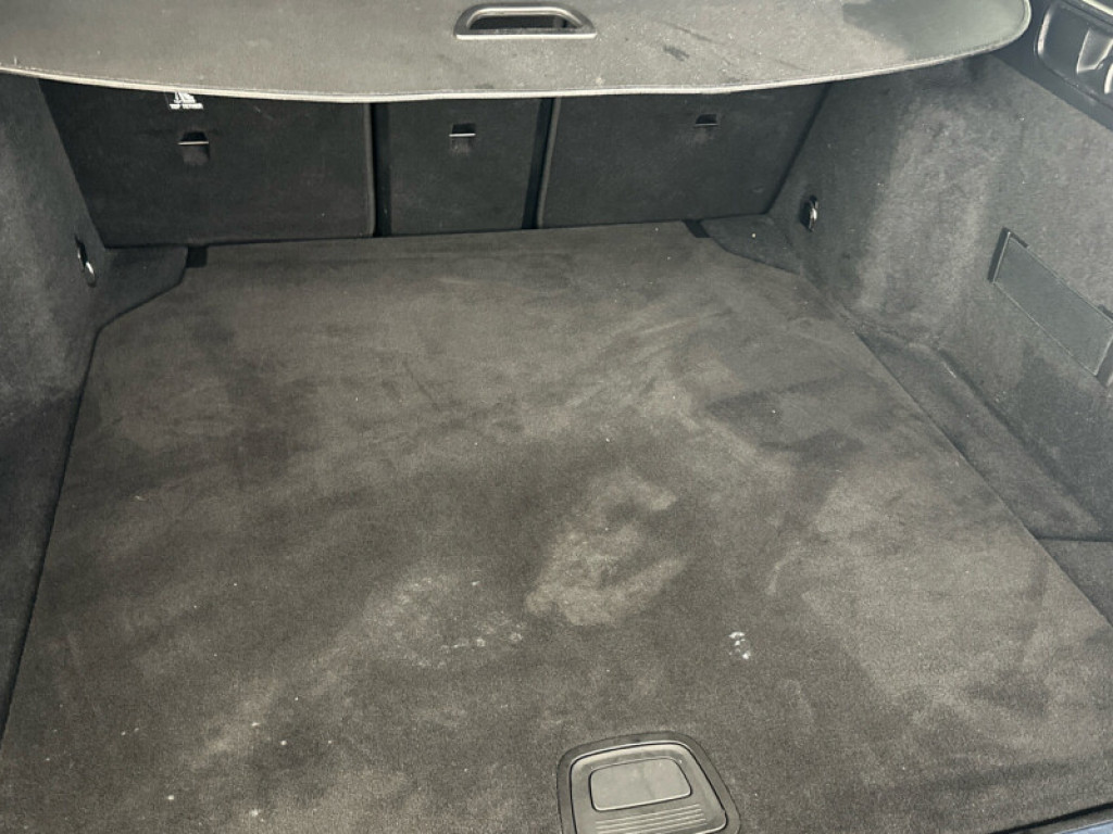 Used Mercedes-Benz C Class 2024 for sale - 76937316: Photo 7