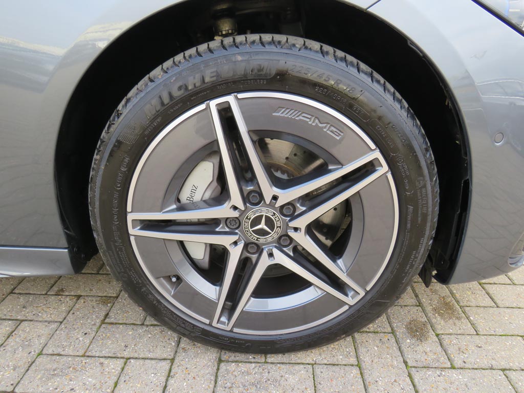 Used Mercedes-Benz C-Class 2024 for sale - 76073856: Photo 5