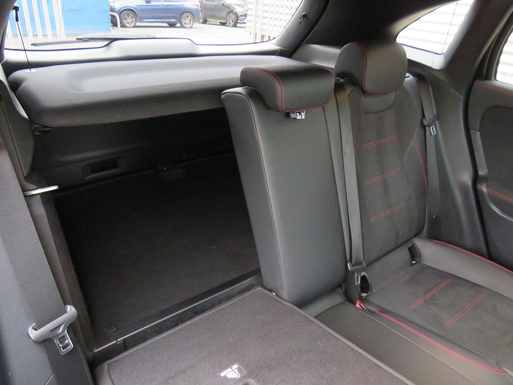 Used Mercedes-Benz GLA 2020 for sale - 76111621: Photo 13