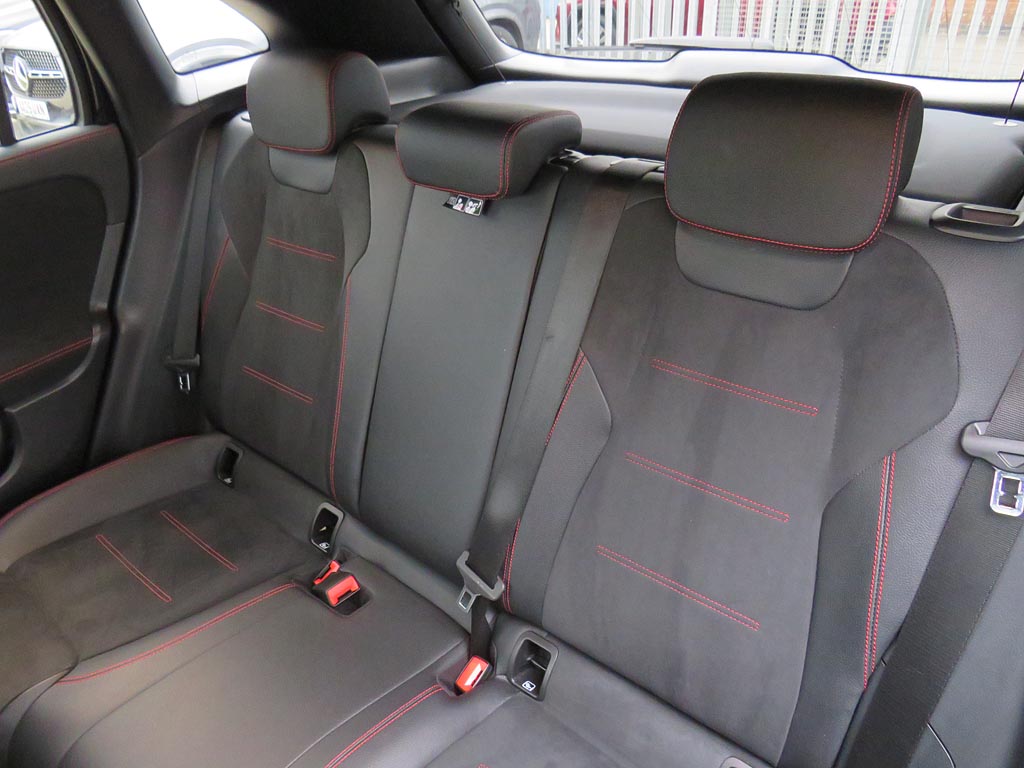 Used Mercedes-Benz GLA 2020 for sale - 76111621: Photo 33