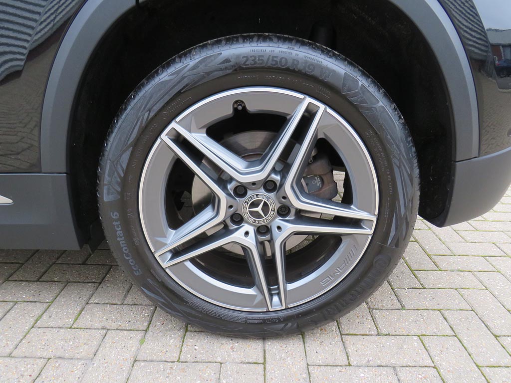 Used Mercedes-Benz GLA 2020 for sale - 76111621: Photo 5
