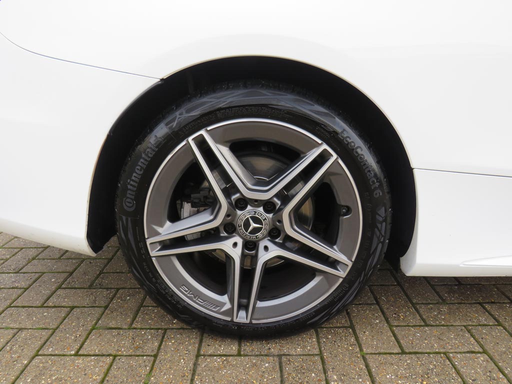 Used Mercedes-Benz C Class 2019 for sale - 76551843: Photo 5