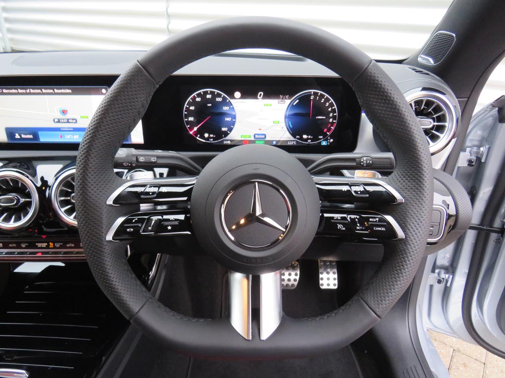 Used Mercedes-Benz CLA 2024 for sale - 76168411: Photo 9