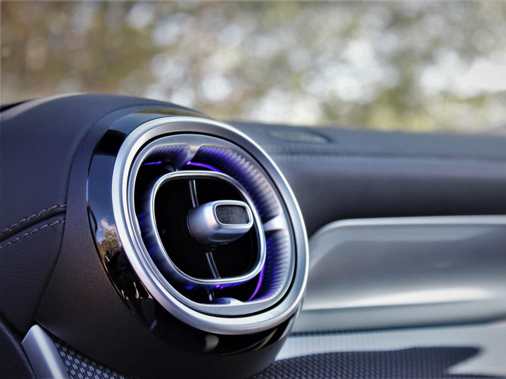 Used Mercedes-Benz GLC 2024 for sale - 76800750: Photo 13