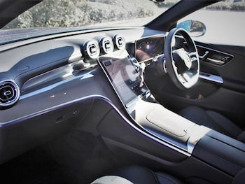 Used Mercedes-Benz GLC 2024 for sale - 76800750: Photo