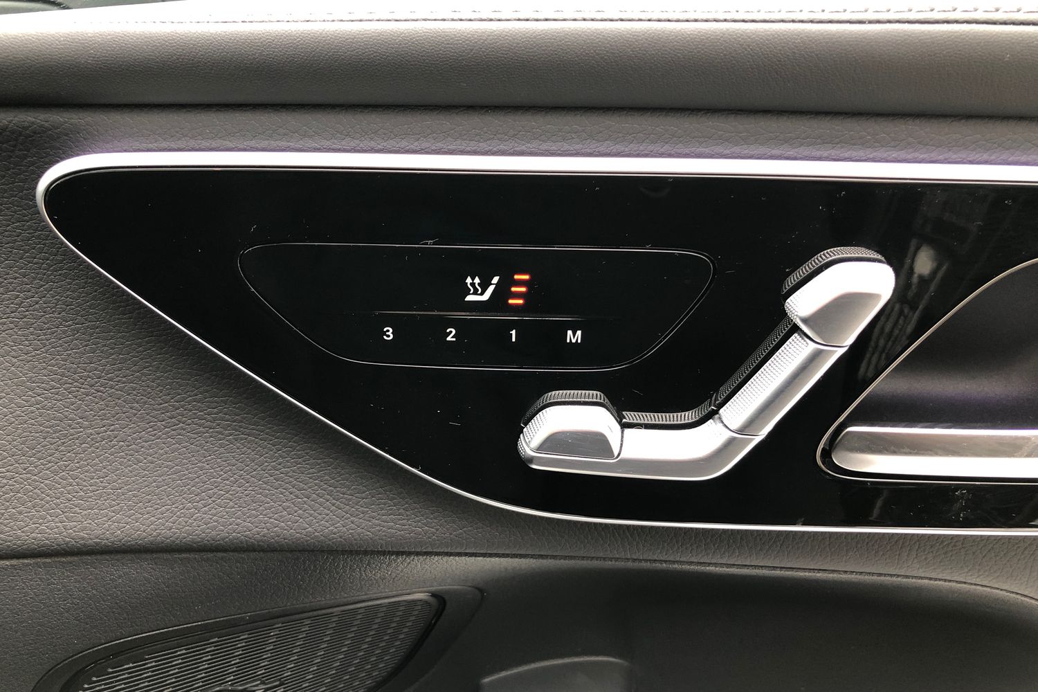 Used Mercedes-Benz GLC 2023 for sale - 78102556: Photo 16