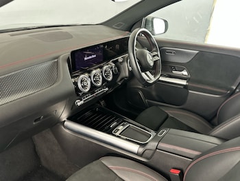 Used Mercedes-Benz EQA 2024 for sale - 76662339: Photo