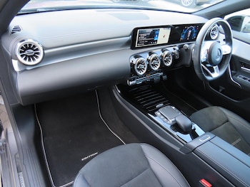 Used Mercedes-Benz A-Class 2022 for sale - 76073759: Photo 3