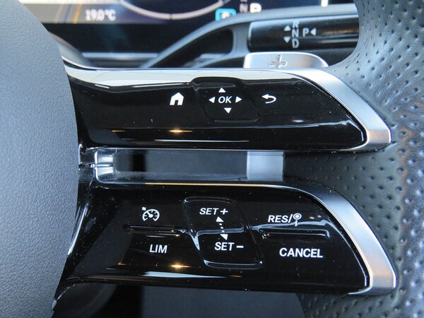 Used Mercedes-Benz C Class 2022 for sale - 75365224: Photo 34