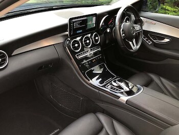 Used Mercedes-Benz C Class 2019 for sale - 76662296: Photo