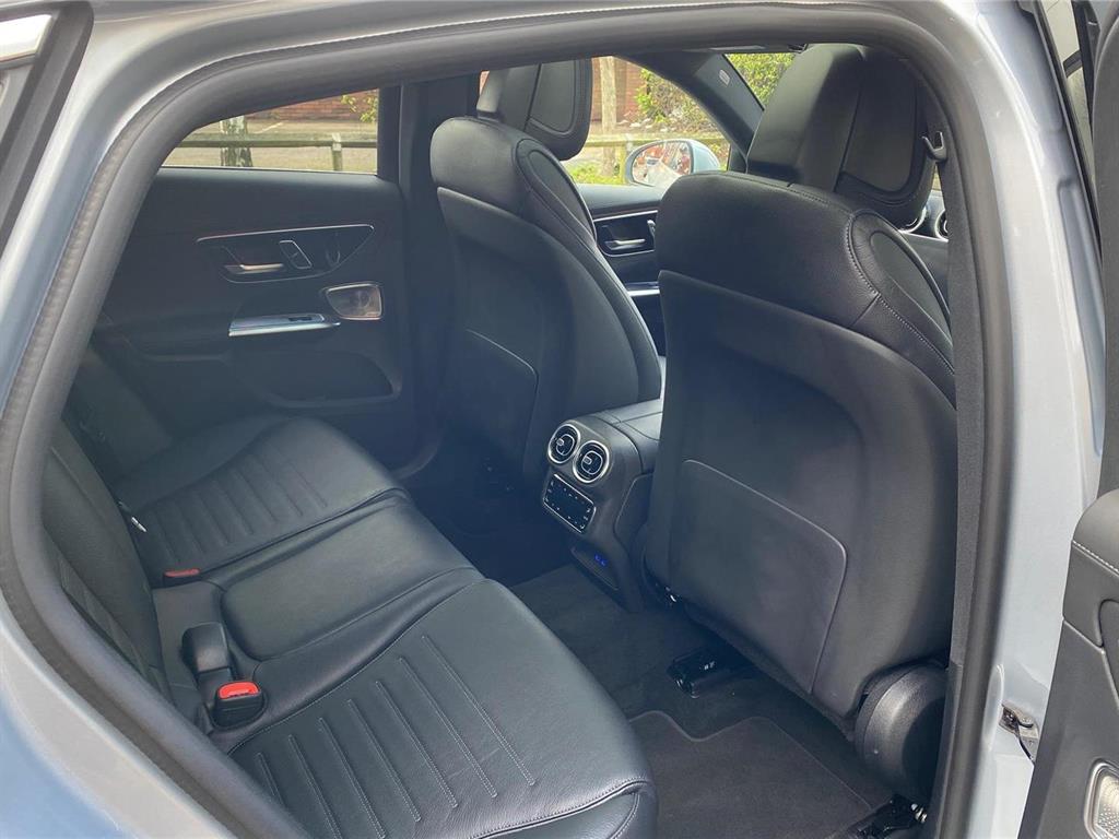 Used Mercedes-Benz GLC 2023 for sale - 76888362: Photo 24