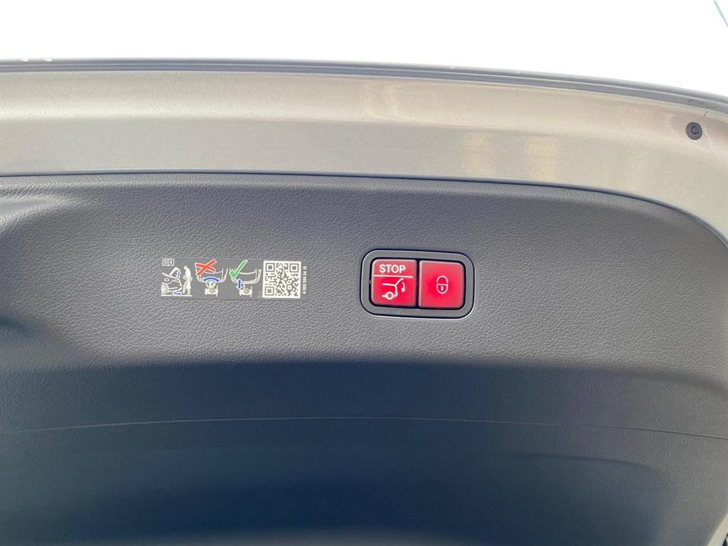 Used Mercedes-Benz GLC 2023 for sale - 76888362: Photo 33