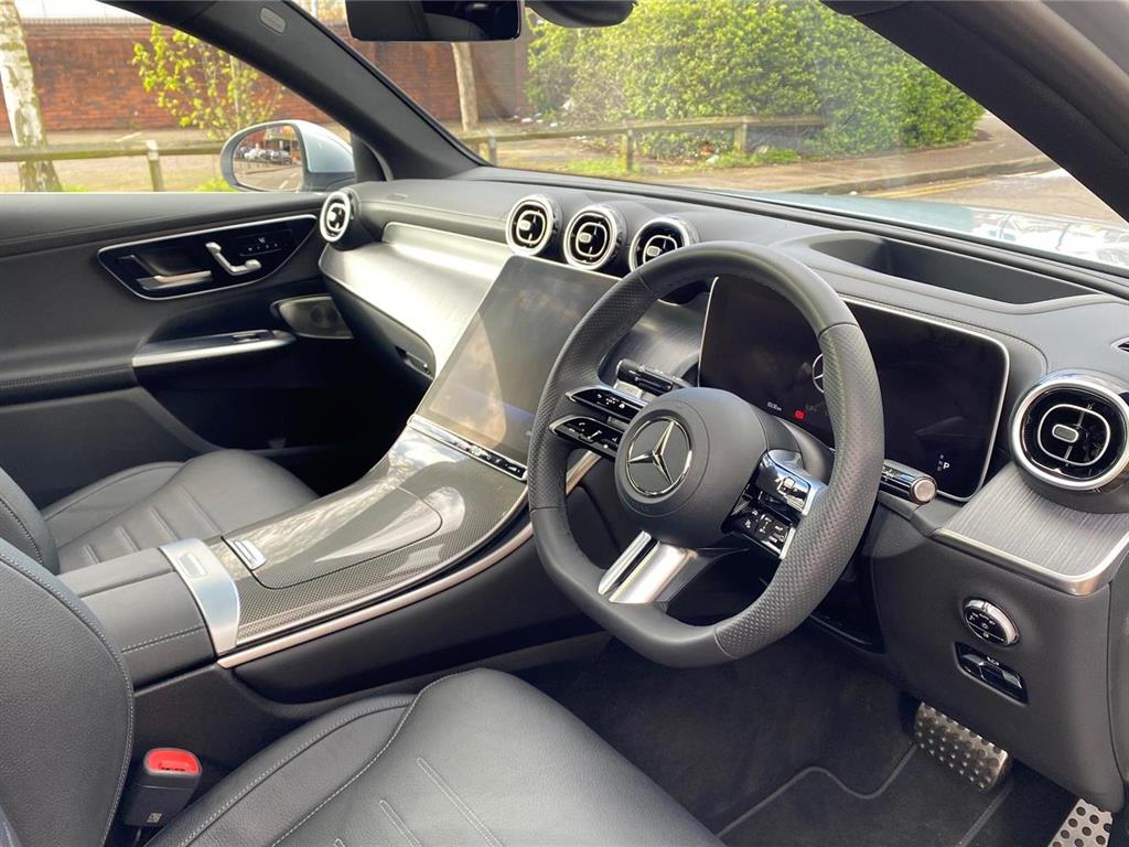 Used Mercedes-Benz GLC 2023 for sale - 76888362: Photo 4