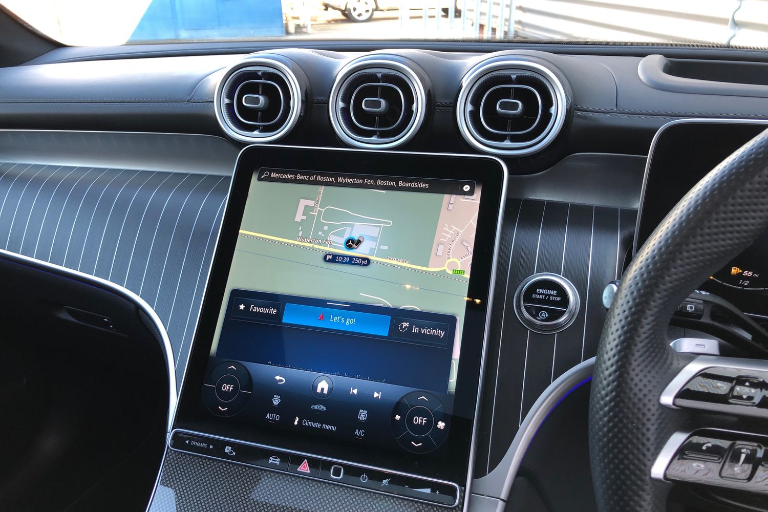 Used Mercedes-Benz GLC 2024 for sale - 78136903: Photo 11