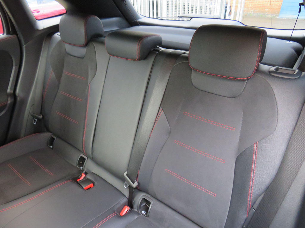 Used Mercedes-Benz GLA 2021 for sale - 76434235: Photo 17