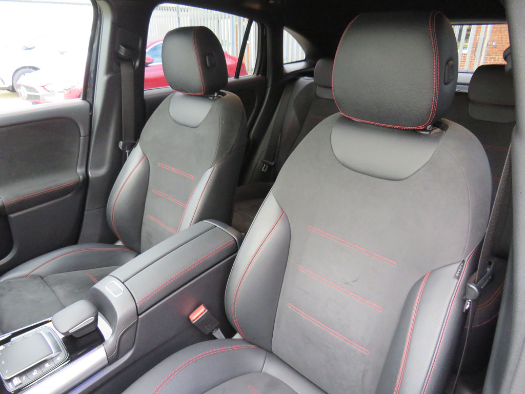 Used Mercedes-Benz GLA 2021 for sale - 76434235: Photo 19