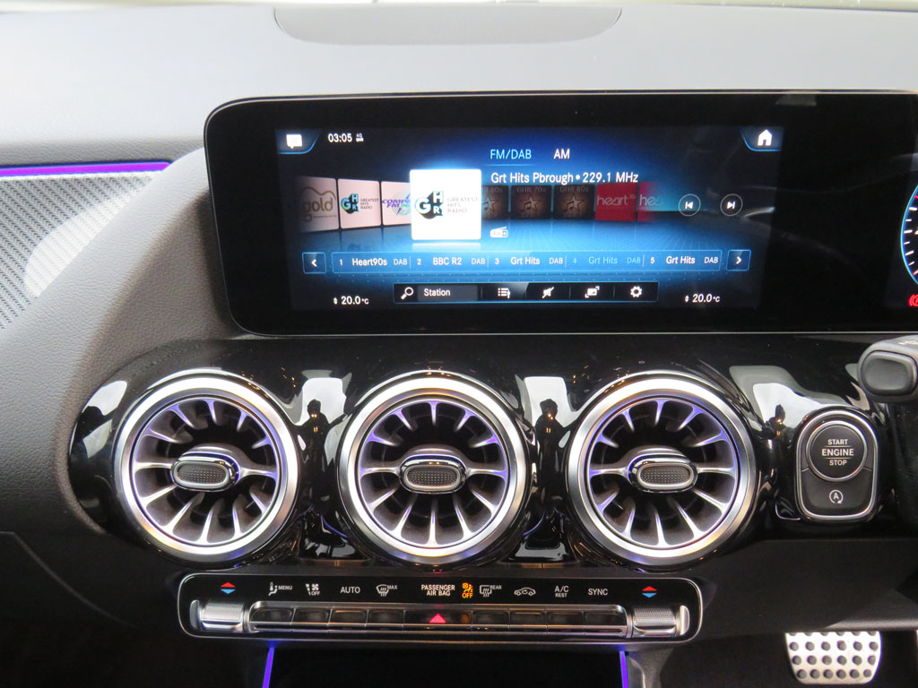 Used Mercedes-Benz GLA 2021 for sale - 76434235: Photo 31