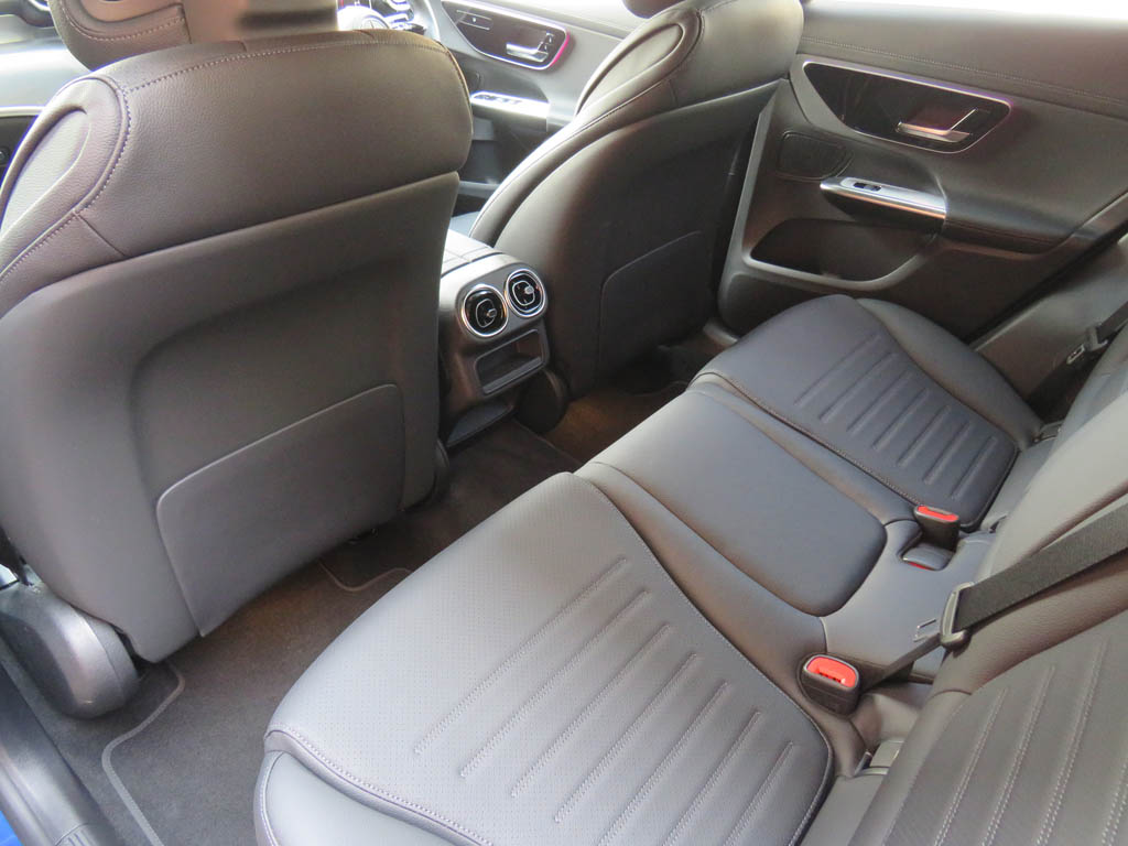 Used Mercedes-Benz GLC 2023 for sale - 77013455: Photo 26