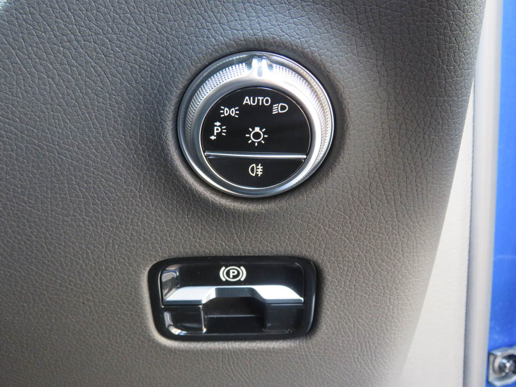 Used Mercedes-Benz GLC 2023 for sale - 77013455: Photo 34