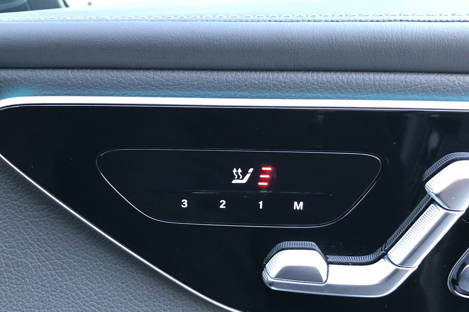 Used Mercedes-Benz GLC 2023 for sale - 77697811: Photo 15