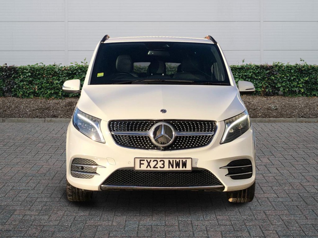 Used Mercedes-Benz V-Class 2023 for sale - 77697813: Photo 3