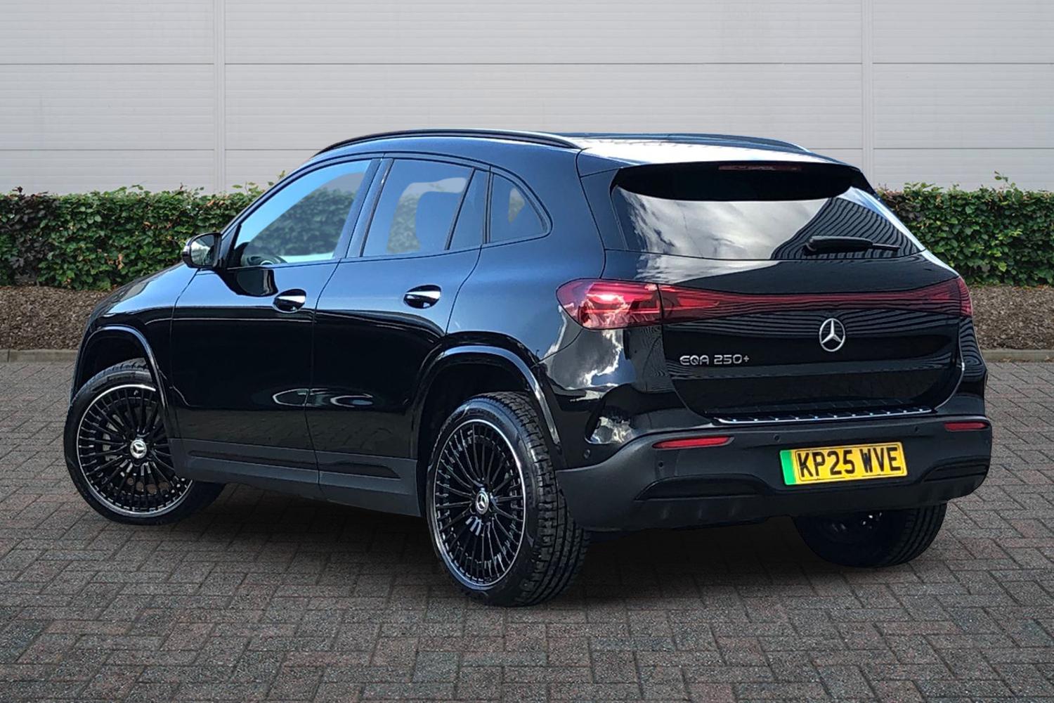 Used Mercedes-Benz EQA 2025 for sale - 78088173: Photo 2