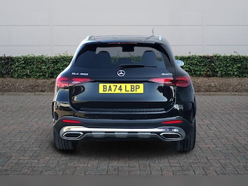 Used Mercedes-Benz GLC 2024 for sale - 77926905: Photo