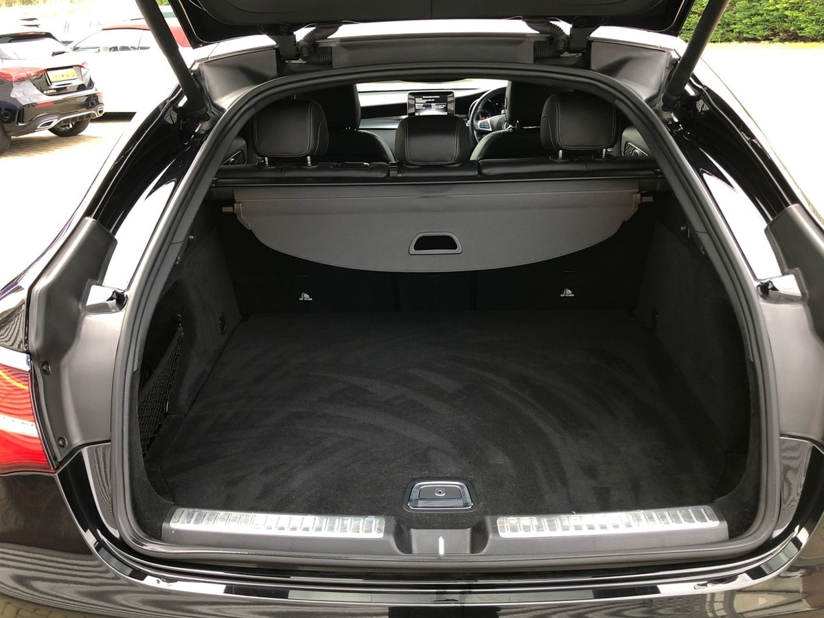 Used Mercedes-Benz GLC 2019 for sale - 77307122: Photo 10