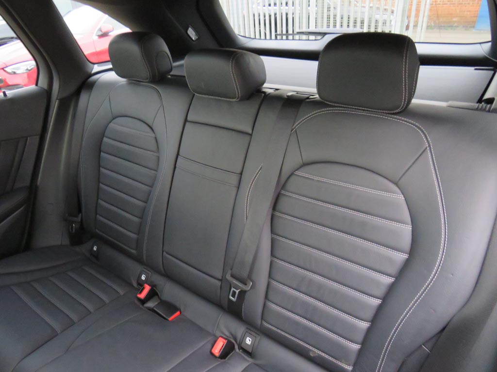 Used Mercedes-Benz GLC 2021 for sale - 76410261: Photo 16