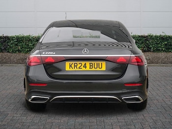 Used Mercedes-Benz E Class 2024 for sale - 77697802: Photo