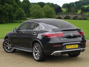 Used Mercedes-Benz GLC 2022 for sale - 76662379: Photo