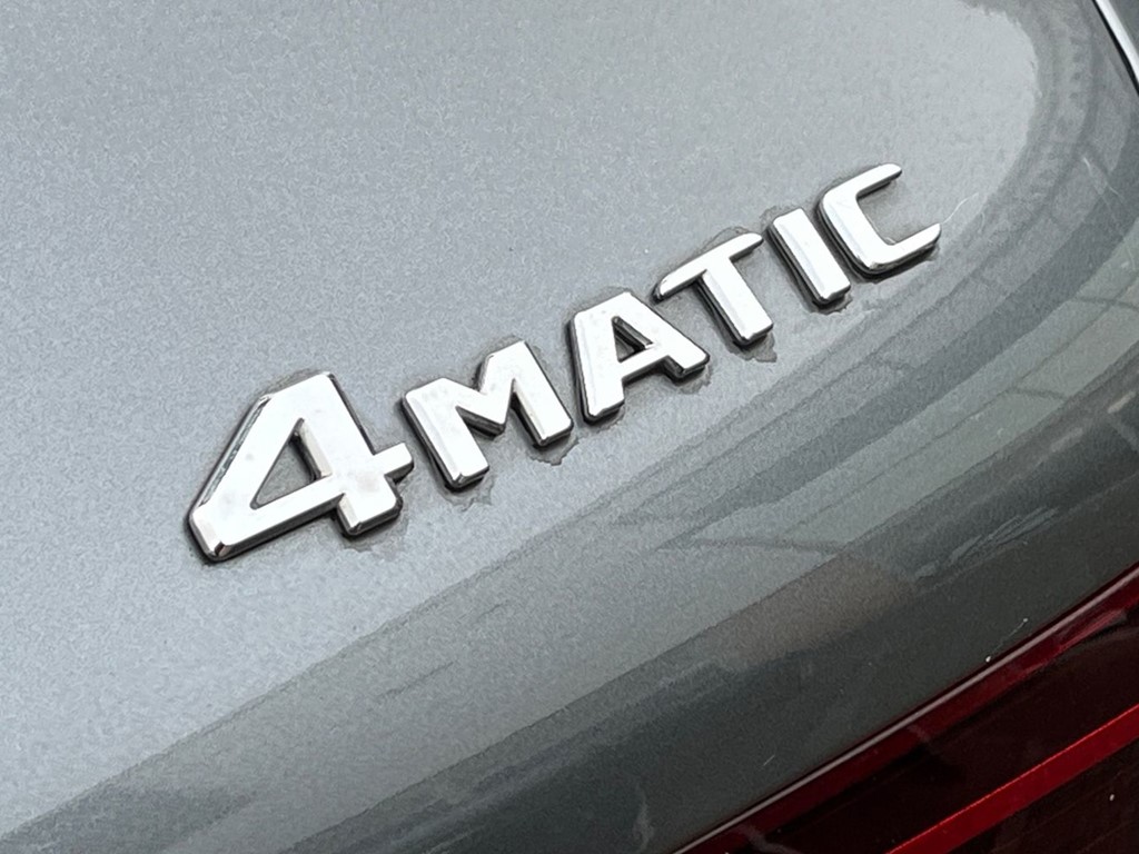 Used Mercedes-Benz GLC 2020 for sale - 76716770: Photo 31